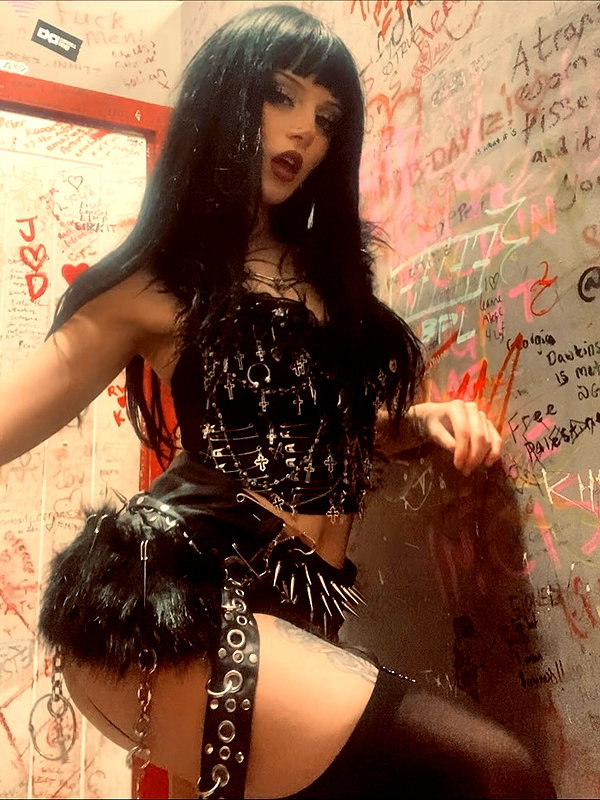 scarlett_ichor instagram image archive image