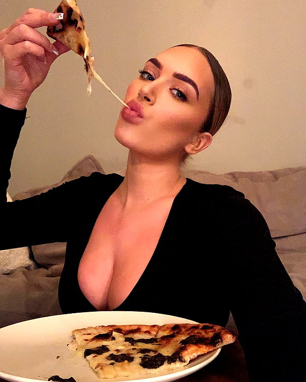 staskaranikolaou instagram image archive image