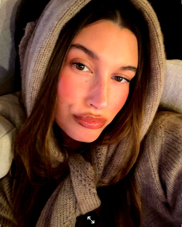haileybieber instagram image archive image