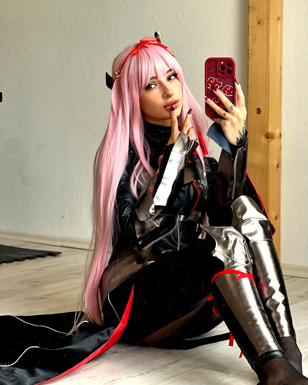 cata.leyah instagram image archive image
