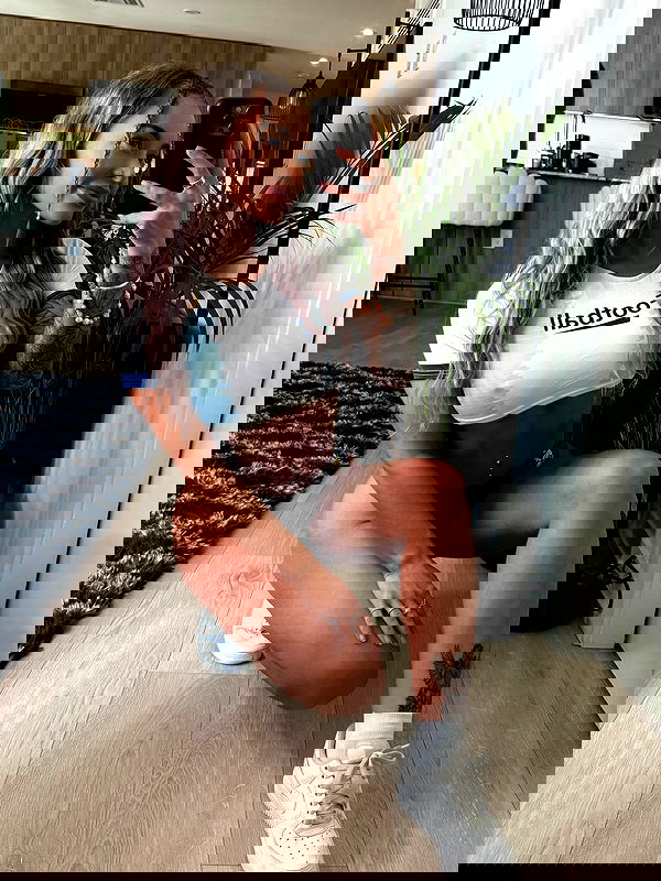 itshayleydavies itshayleydavies archive image