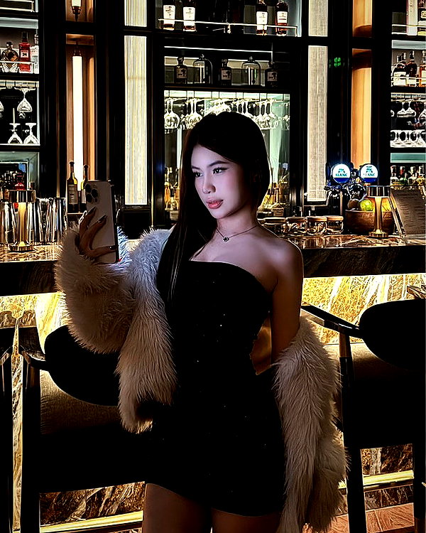 lyhythuedoxinh instagram image archive image