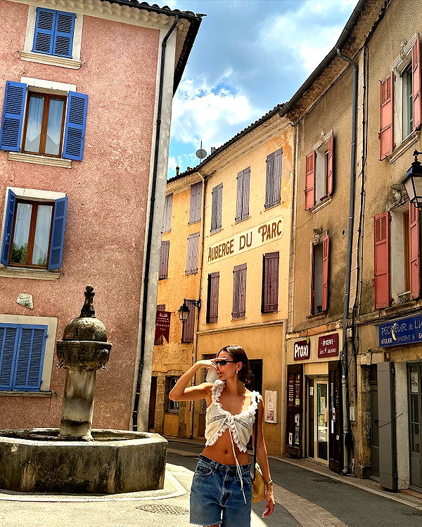 haileybieber instagram image archive image