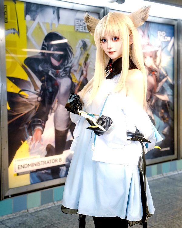 miee_cos instagram image archive image