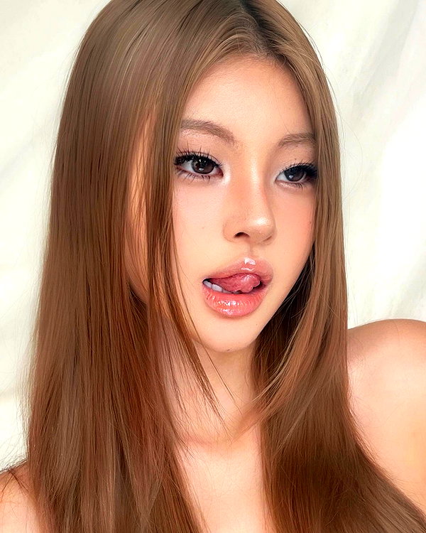 ll.lu1s instagram image archive image