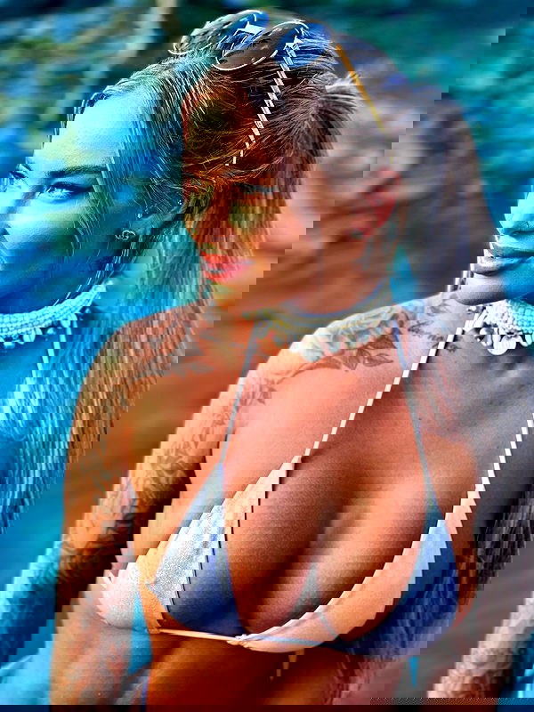 itshayleydavies itshayleydavies archive image