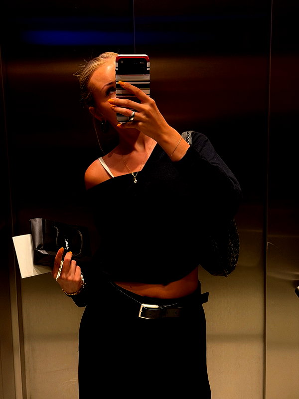 lilih instagram image archive image