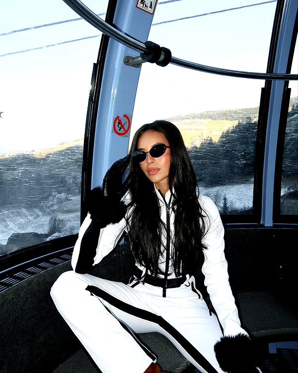 zoeliss instagram image archive image