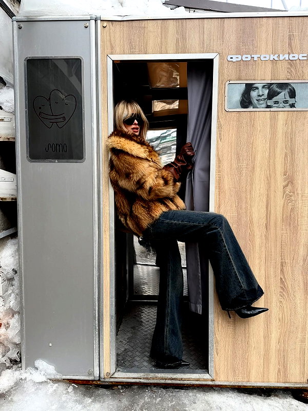 kkwwwv instagram image archive image