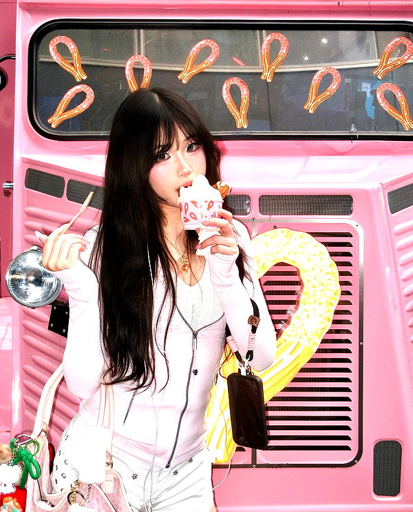 joycee.e instagram image archive image