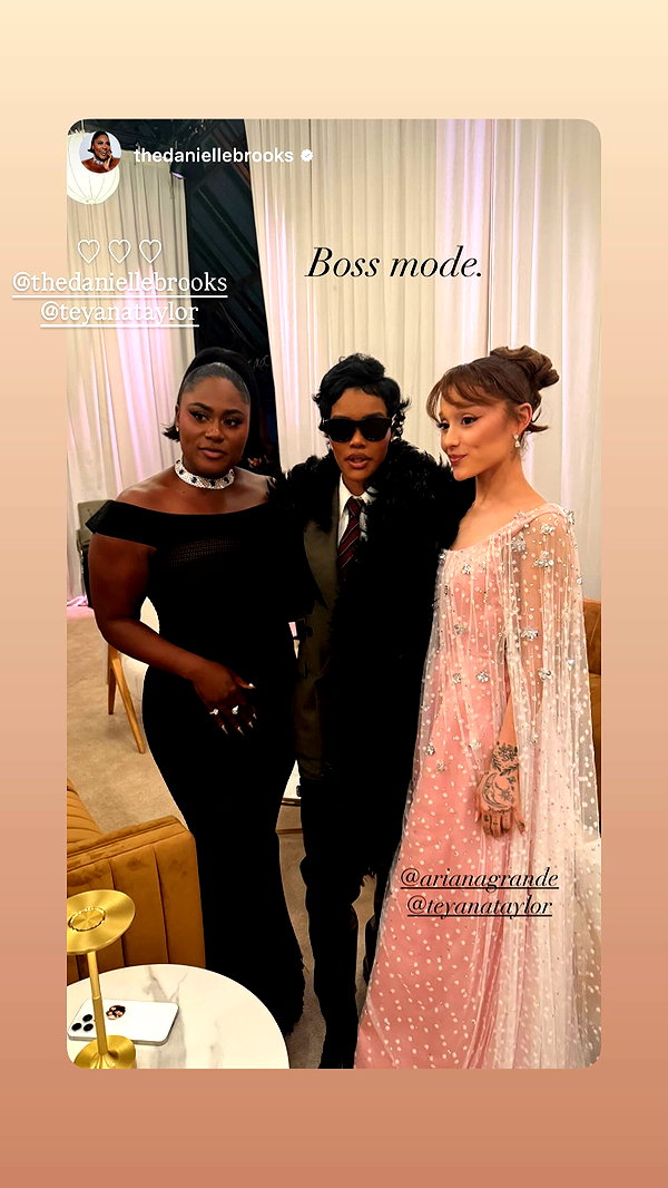arianagrande instagram image archive image