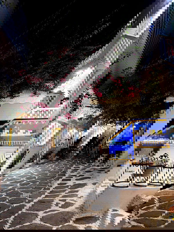 alexis.blond alexis.blond archive image