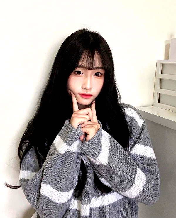 lai_931201 instagram image archive image