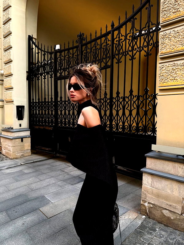 kkwwwv instagram image archive image