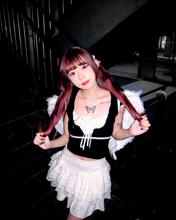 nixqq.425_ instagram image archive image