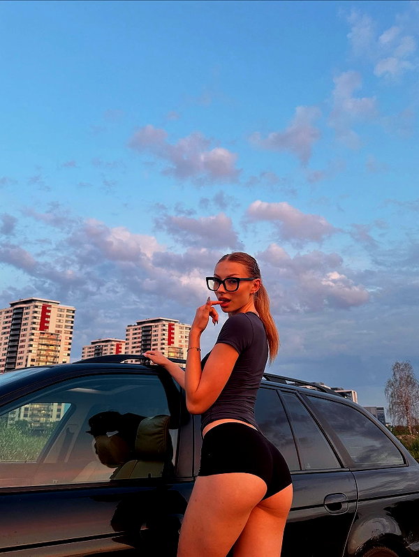 katrina.zaiceva instagram image archive image