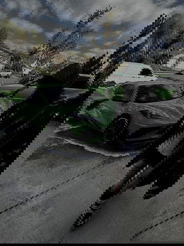 zommmbri zommmbri archive image