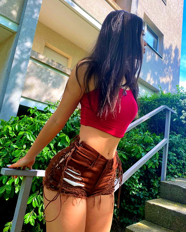 vanessa.rhd instagram image archive image