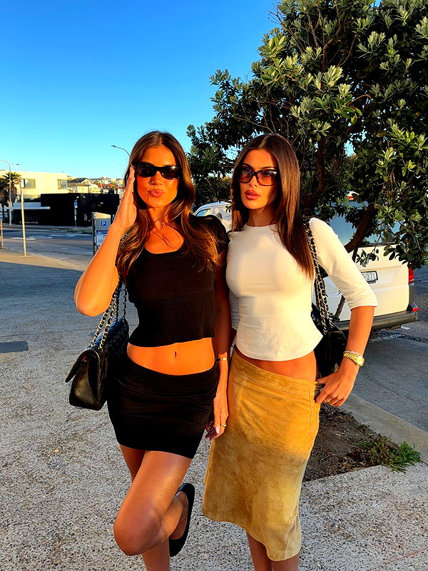 oliviaphillipps instagram image archive image