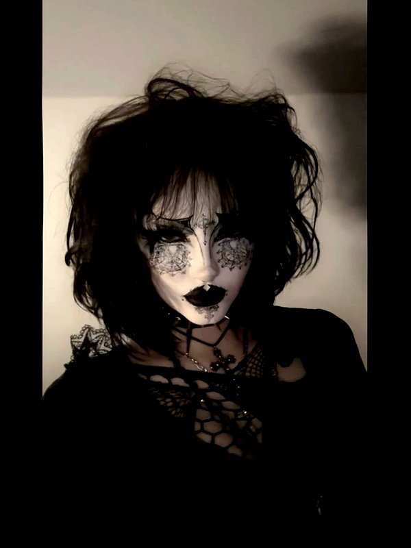 darkblueyoshii instagram image archive image