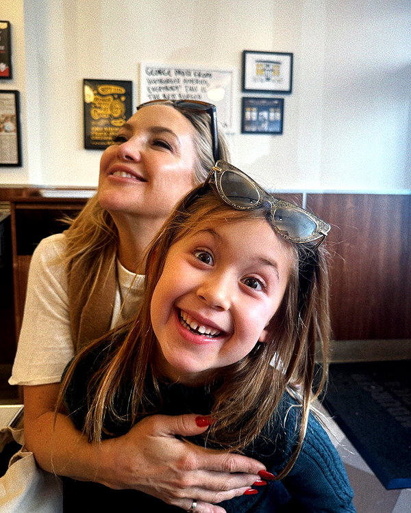 katehudson instagram image archive image