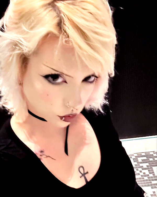 haileylayfield instagram image archive image