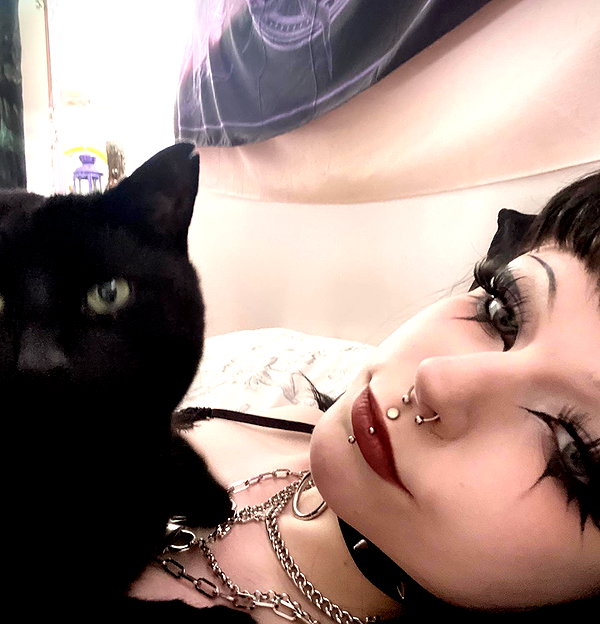 kittenfangsxx instagram image archive image