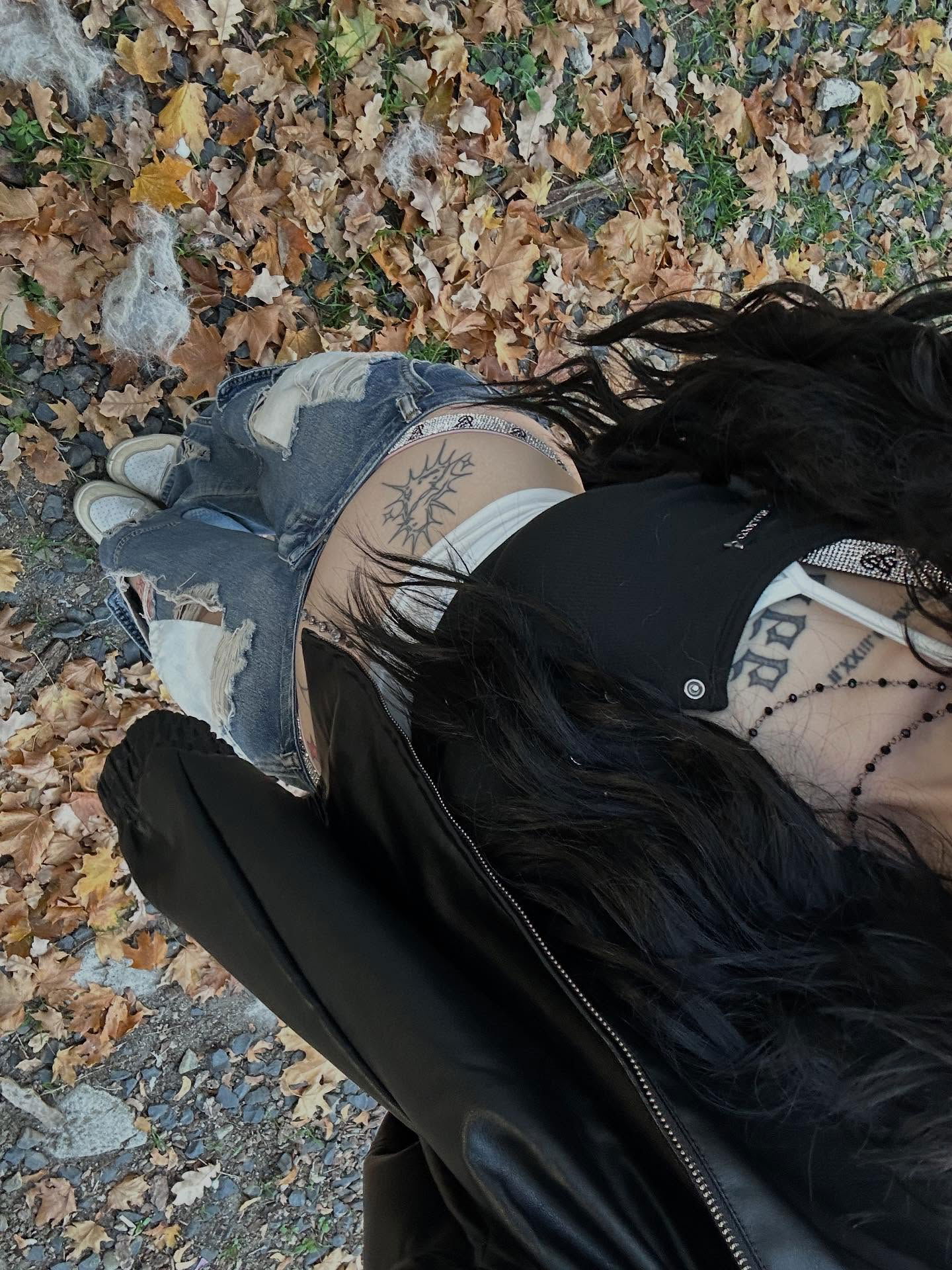 _animechika_ instagram image archive image