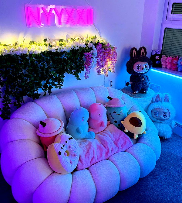 nyyxxii_official instagram image archive image