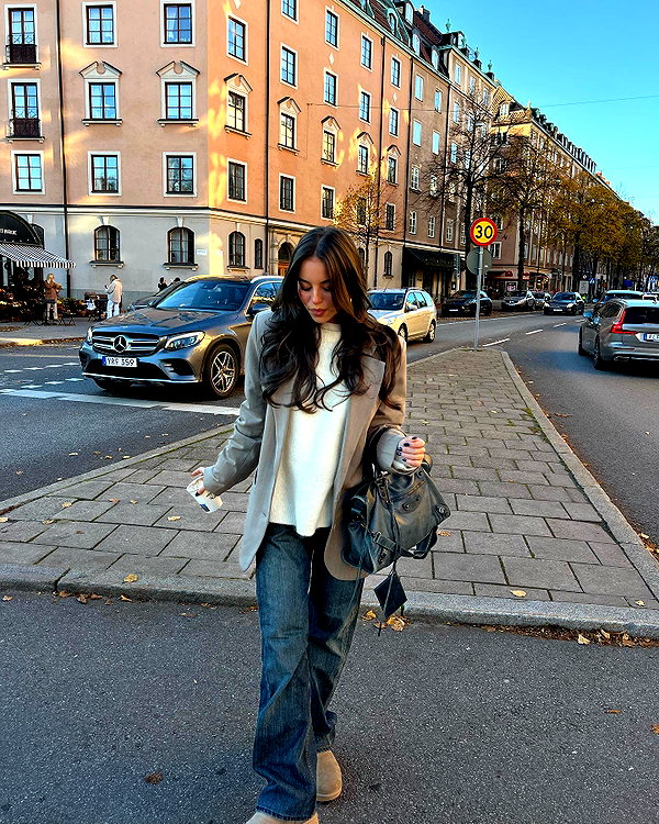 zoeliss instagram image archive image