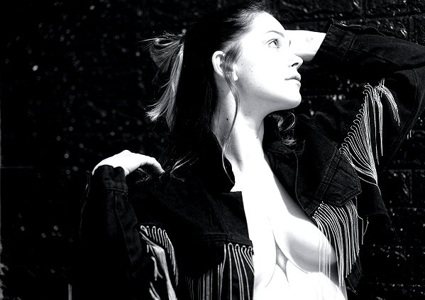 eva_romanovski instagram image archive image