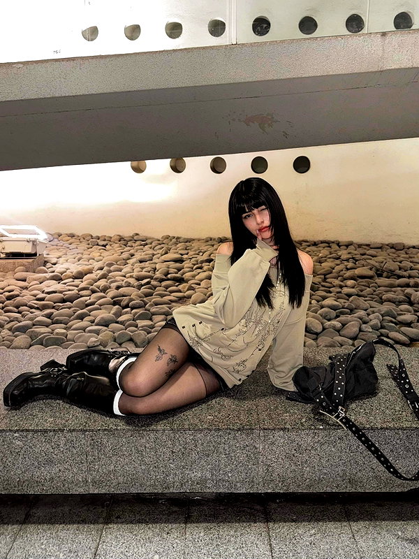 connie.01j instagram image archive image