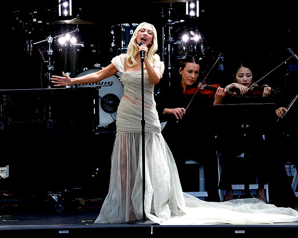 Archived image from @xtina on Instagram