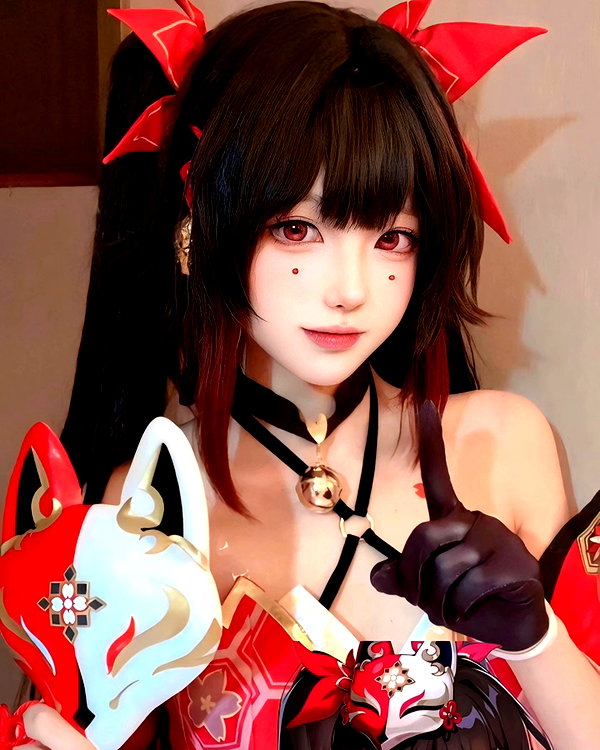 gallery_cosplayer instagram image archive image