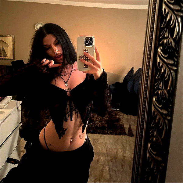 shawtysuzi instagram image archive image
