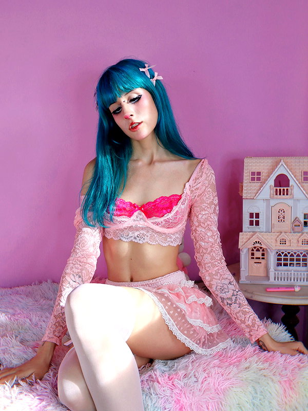jadelaverne instagram image archive image