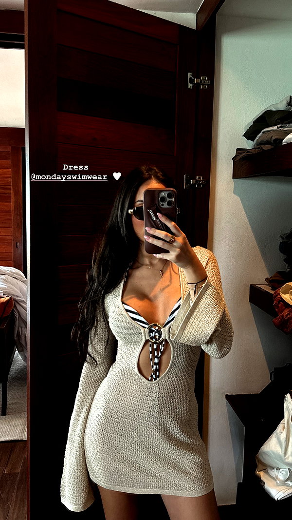zoeliss instagram image archive image
