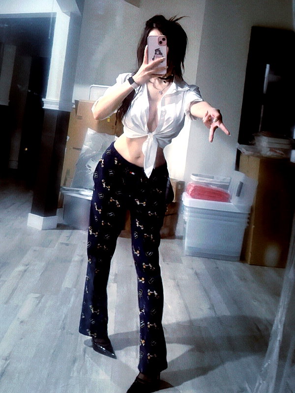 nikkinami instagram image archive image