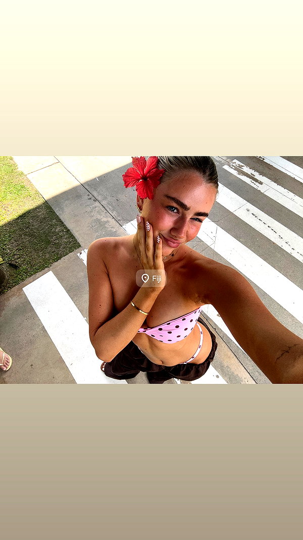 sophadophaa_ instagram image archive image