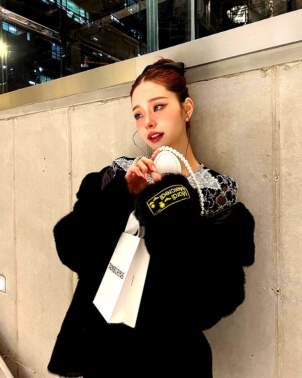 dear.zia instagram image archive image