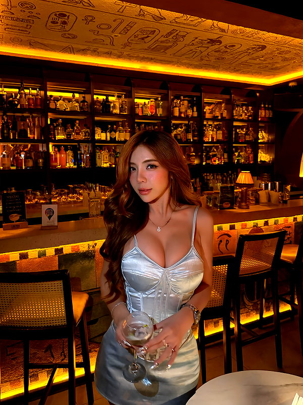 lyhythuedoxinh instagram image archive image