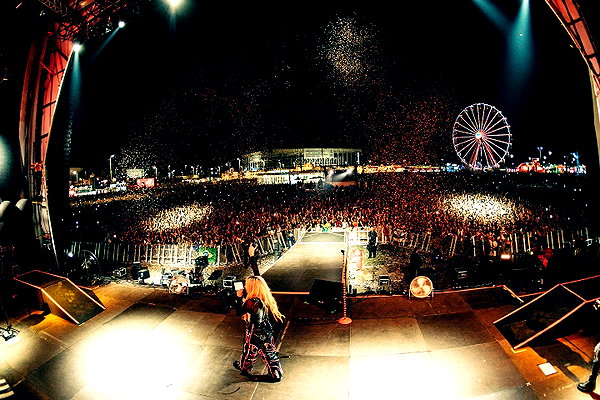 avrillavigne instagram image archive image
