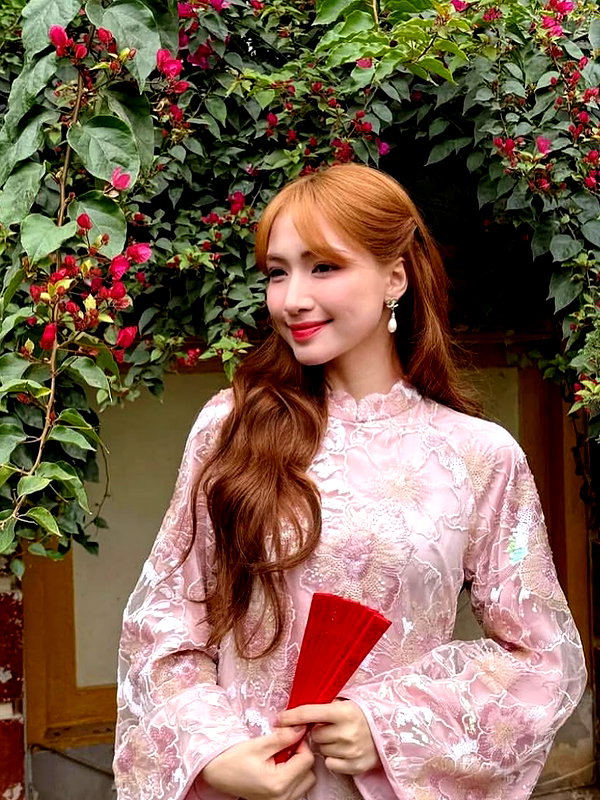 lyhythuedoxinh instagram image archive image