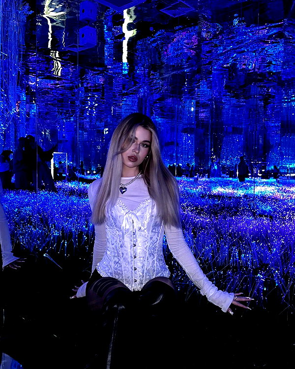 ariseviss instagram image archive image
