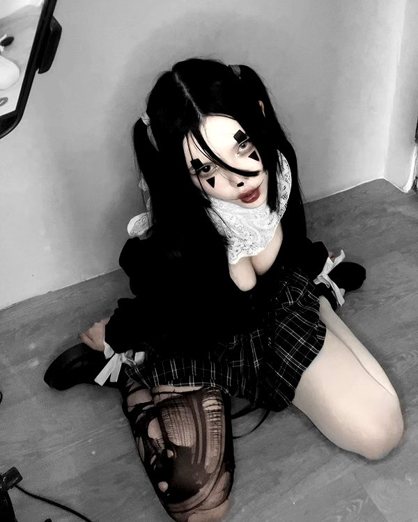 glowmoonshorty instagram image archive image