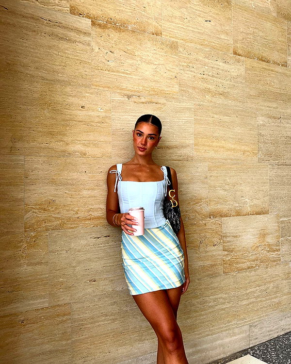 dekota_thompson instagram image archive image