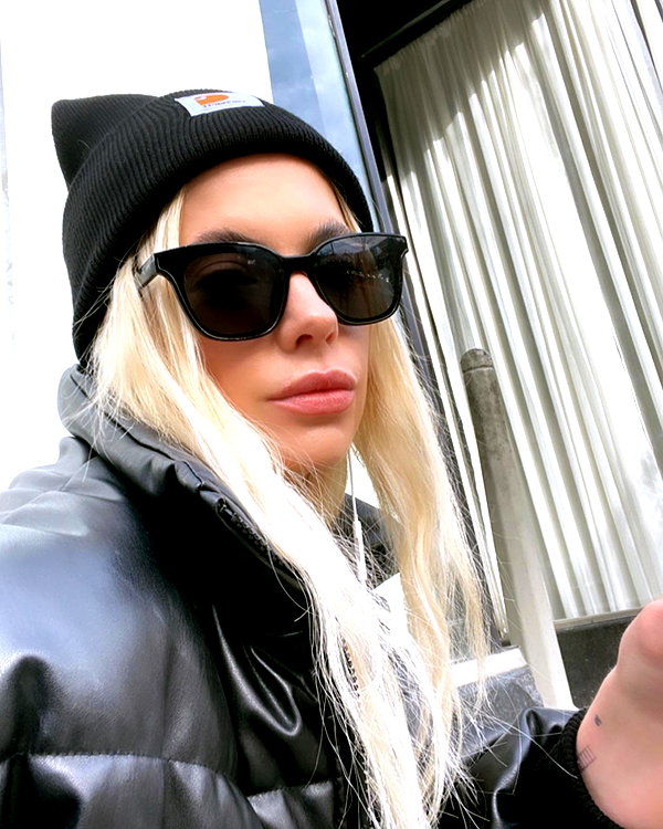 ashleybenson instagram image archive image