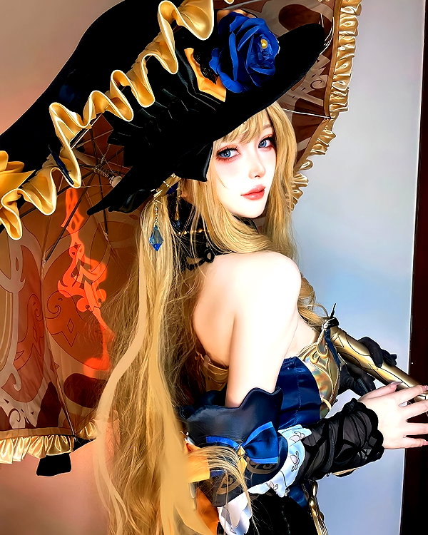 gallery_cosplayer instagram image archive image