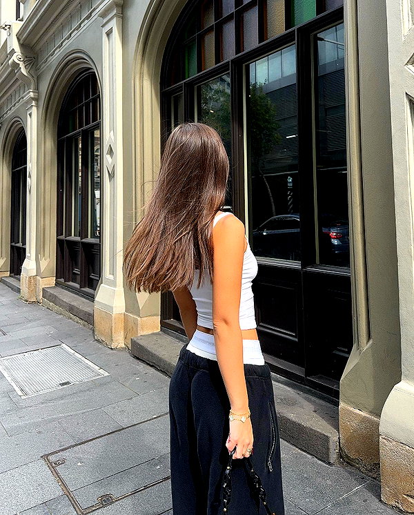 leahhalton instagram image archive image