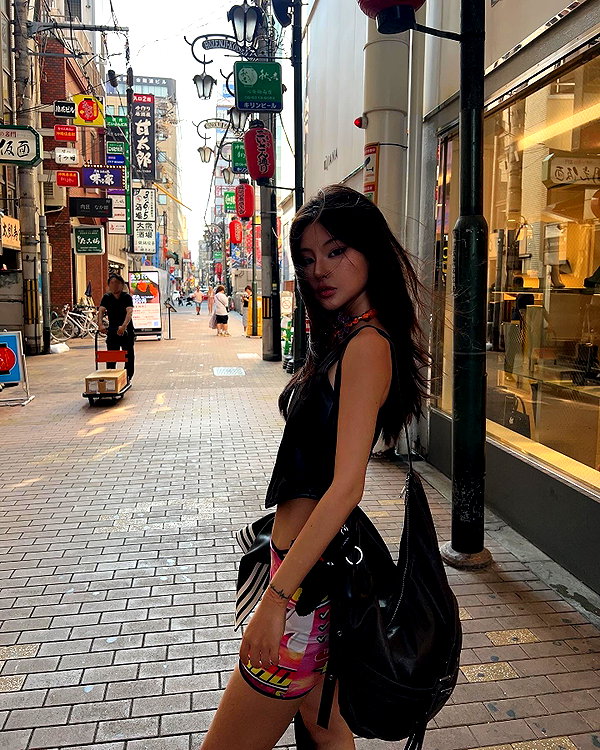 ll.lu1s instagram image archive image